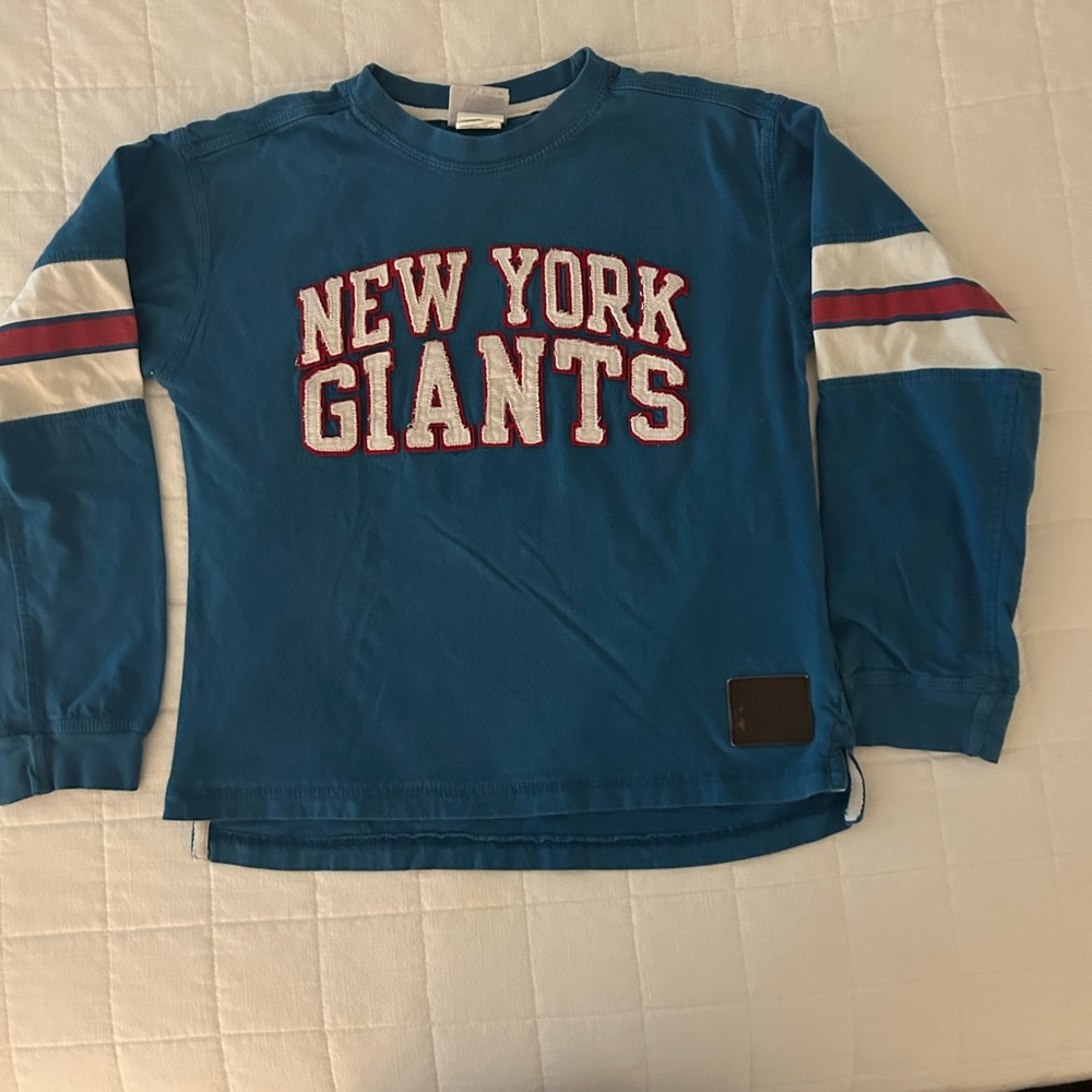 Boys NY Giants Reebok Vintage Collection tshirt. Size M 10/12